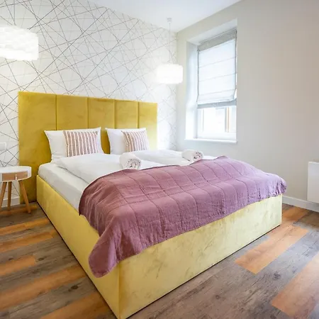 Nad Rzeka, Myweek Apartment Duszniki Zdroj